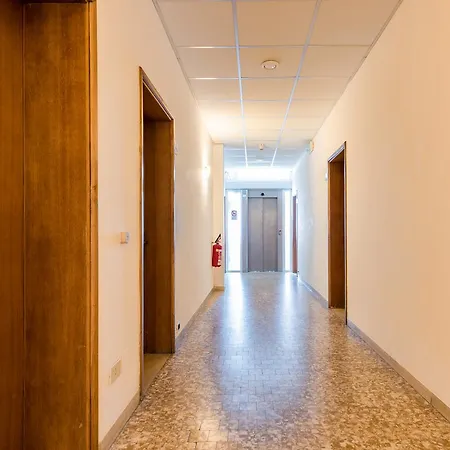 Stefania Hotel